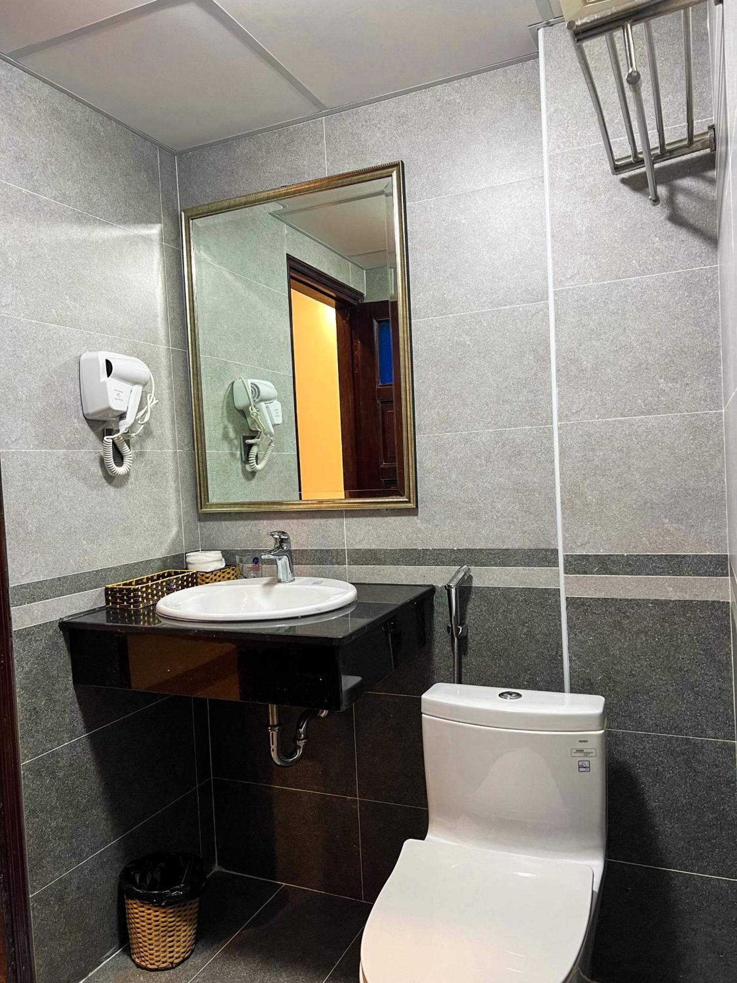 האנוי Ven Ho Hotel מראה חיצוני תמונה